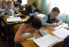 В Глазове прошли почтовые уроки для школьников В Глазове прошли почтовые уроки для школьников