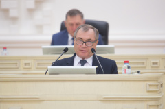 Принял участие в очередной сессии Государственного Совета Удмуртской Республики Принял участие в очередной сессии Государственного Совета Удмуртской Республики