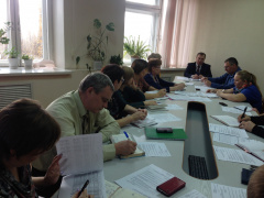 Сегодня, 18 октября 2017 года под председательством Главы Глазовского района В.В. Сабрекова состоялось очередное совещание с главами сельских поселений Глазовского района. Сегодня, 18 октября 2017 года под председательством Главы Глазовского района В.В. Сабрекова состоялось очередное совещание с главами сельских поселений Глазовского района.