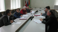 4 октября Глава муниципального образования «Глазовский район» Сабреков В.В. принял участие в заседаниях депутатских комиссии, которые прошли в Администрации Глазовского района. 4 октября Глава муниципального образования «Глазовский район» Сабреков В.В. принял участие в заседаниях депутатских комиссии, которые прошли в Администрации Глазовского района.